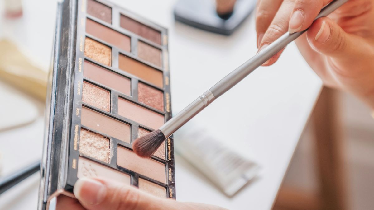 sombras en polvo vs sombras en crema