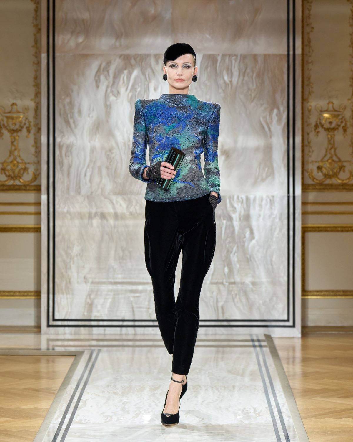 vestido alta costura Giorgio Armani Privé