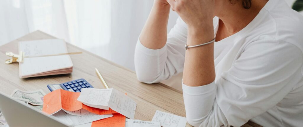 Consejos financieros básicos para maquilladores