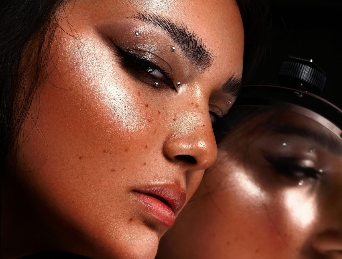 pecas falsas con maquillaje