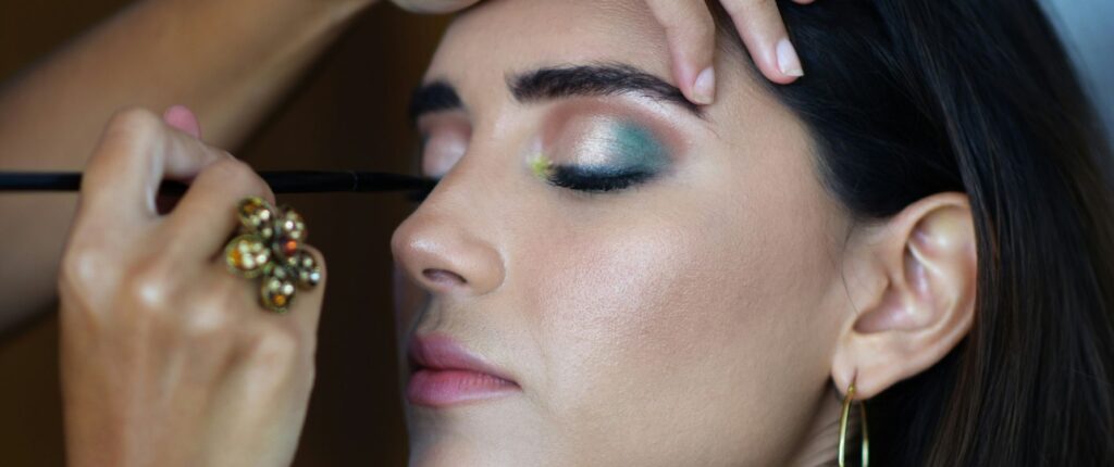 Cómo elegir tu especialidad dentro del maquillaje profesional